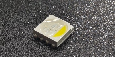 5050RGBW 燈珠：多場(chǎng)景的璀璨之光