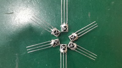 紅外接收頭帶鐵殼和不帶鐵殼有什么區(qū)別